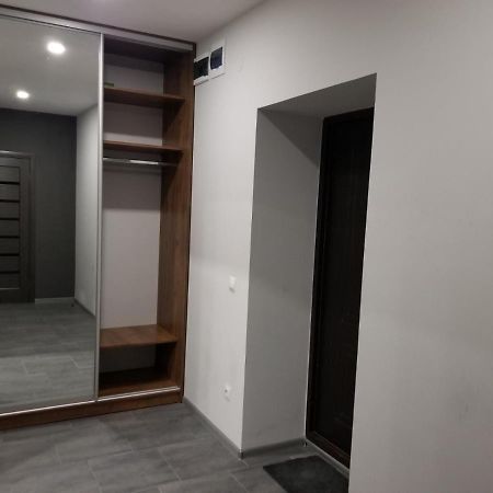Апарт-Сервис S1 Uzhhorod Bagian luar foto